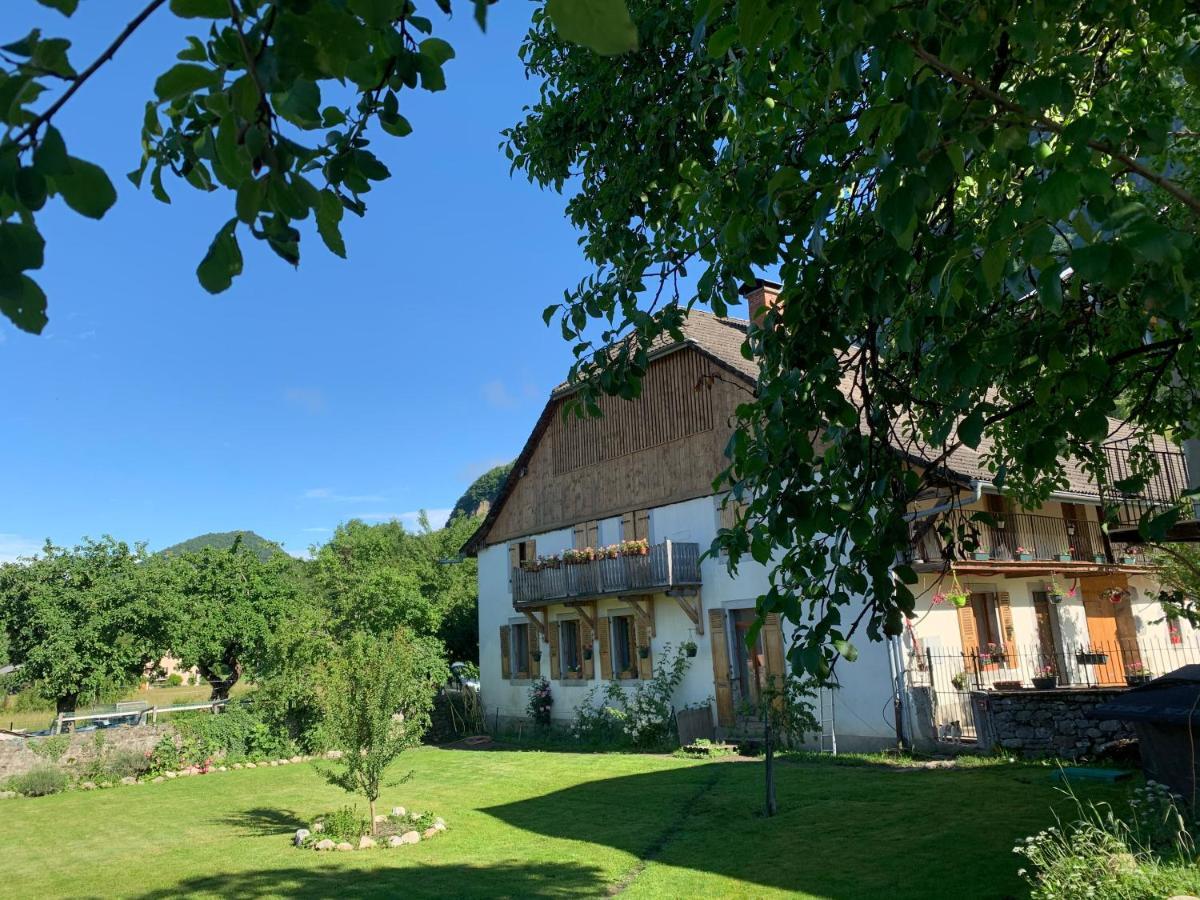 Вилла La Ferme Sainte Catherine Танэнж Экстерьер фото